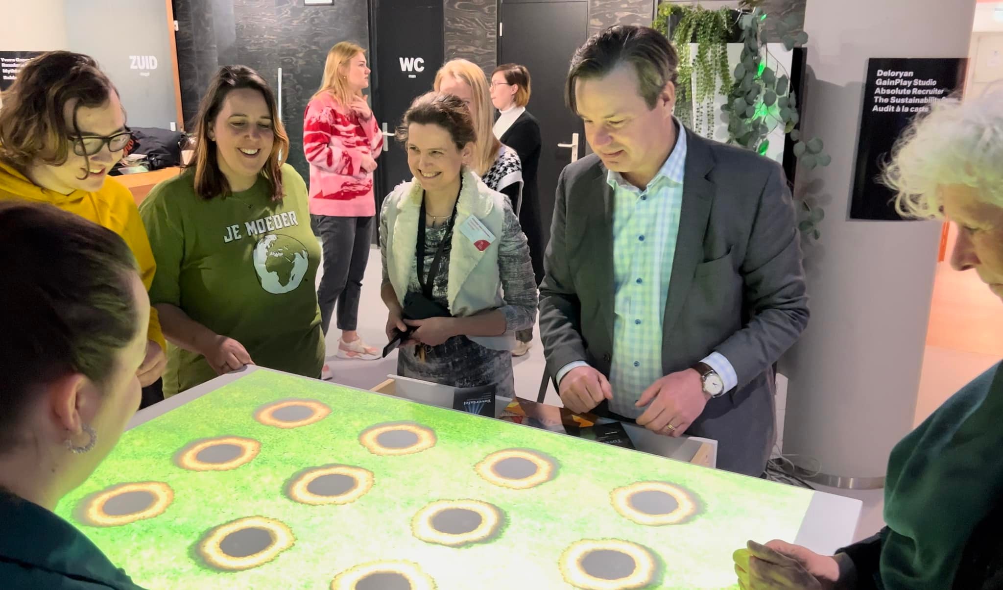 VVD bezoek Dutch Game Garden en Utrecht Inc.